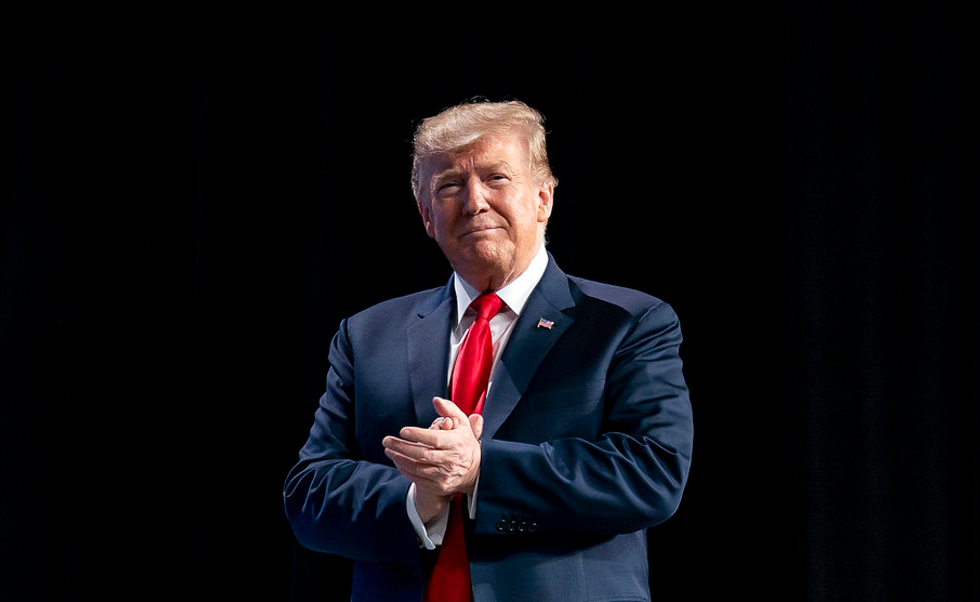 New report suggests Trump is using campaign funds to line his own pockets