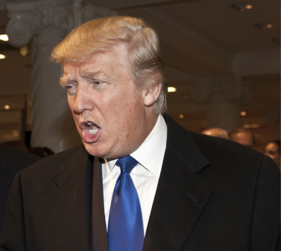 Damning Report Lays Out How the Trump Family Tricks Investors  -  And Walks Away with Fistfuls of Cash