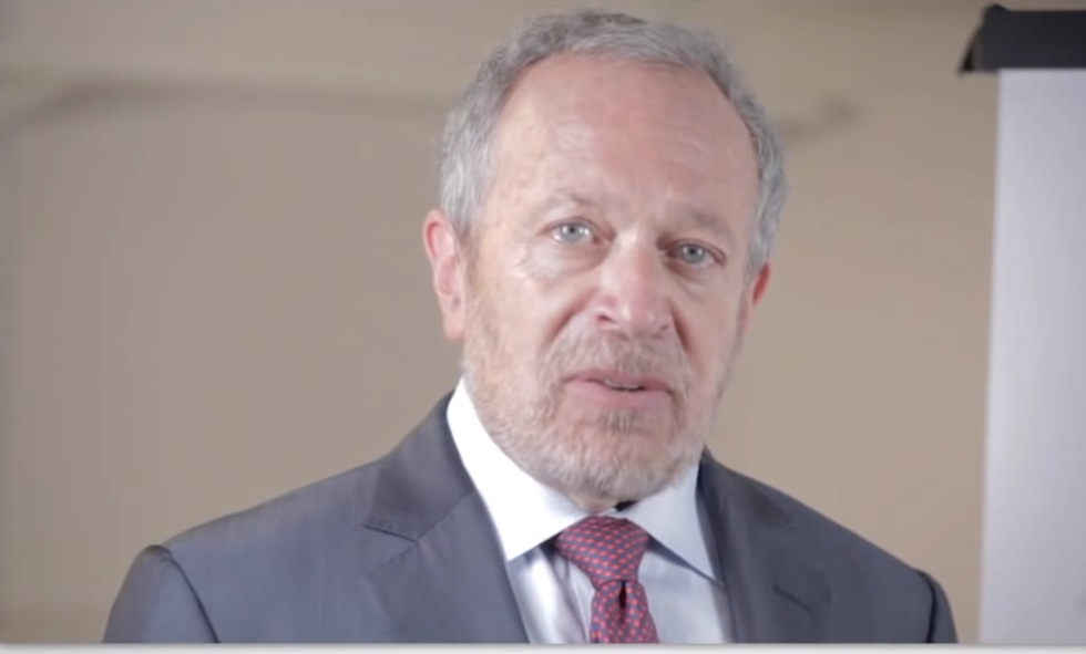 Robert Reich: Trump has to go in 2019