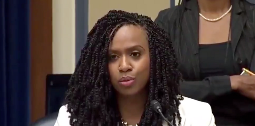 AOC and Ayanna Pressley grill Trump officials over the cruel treatment of immigrants