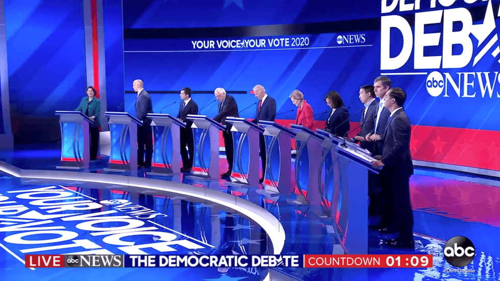 Here are the 4 winners and 3 losers of the Democratic primary debate ...