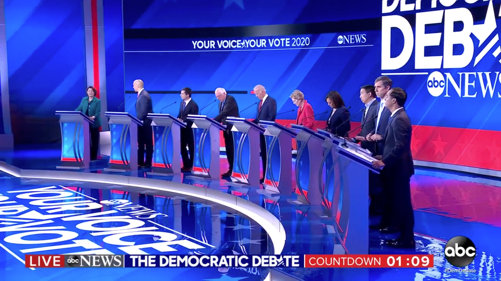 Here are the 4 winners and 3 losers of the Democratic primary debate