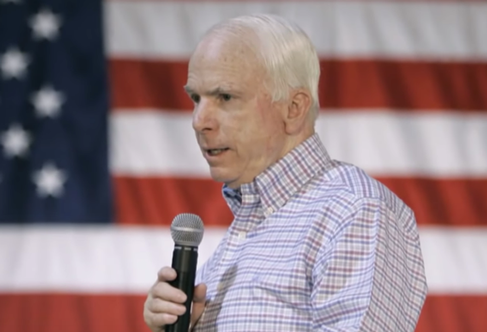 McCain's Former Jailer in Vietnam Writes Heartfelt Tribute As Trump Refuses to Honor Late Senator