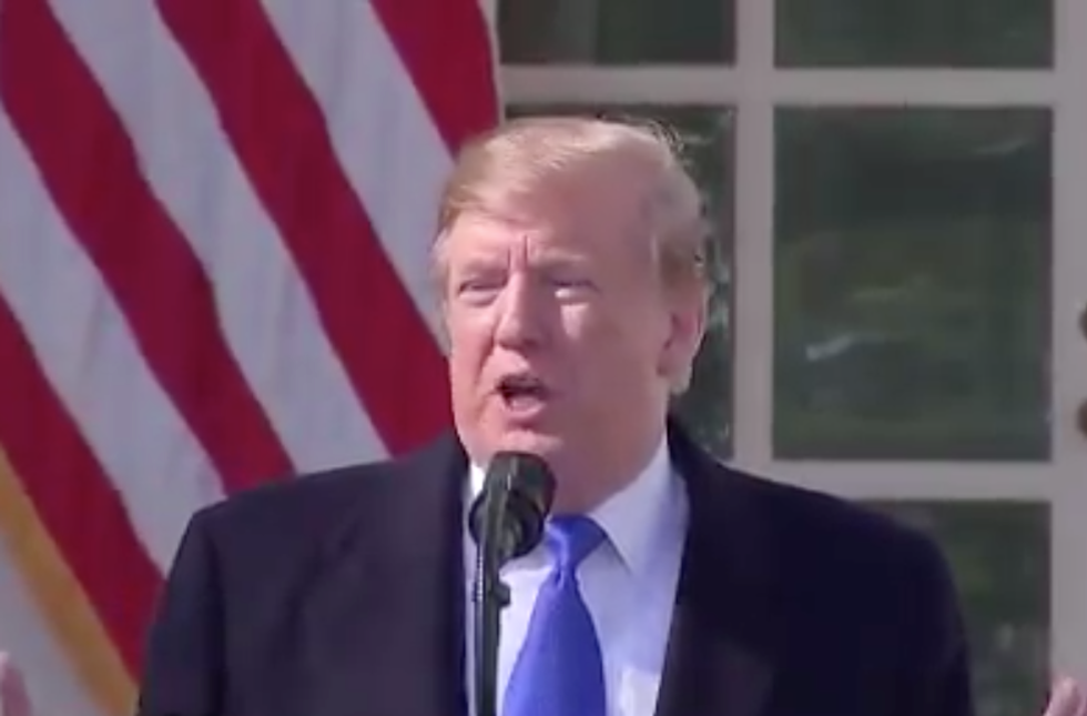 Legal experts say Trump may have just tanked the entire defense of his 'national emergency' with this one sentence