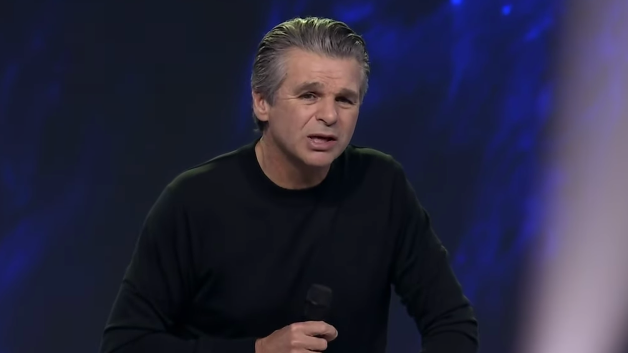 Megachurch pastor who served as Trump evangelical advisor diagnosed with COVID after attending White House party