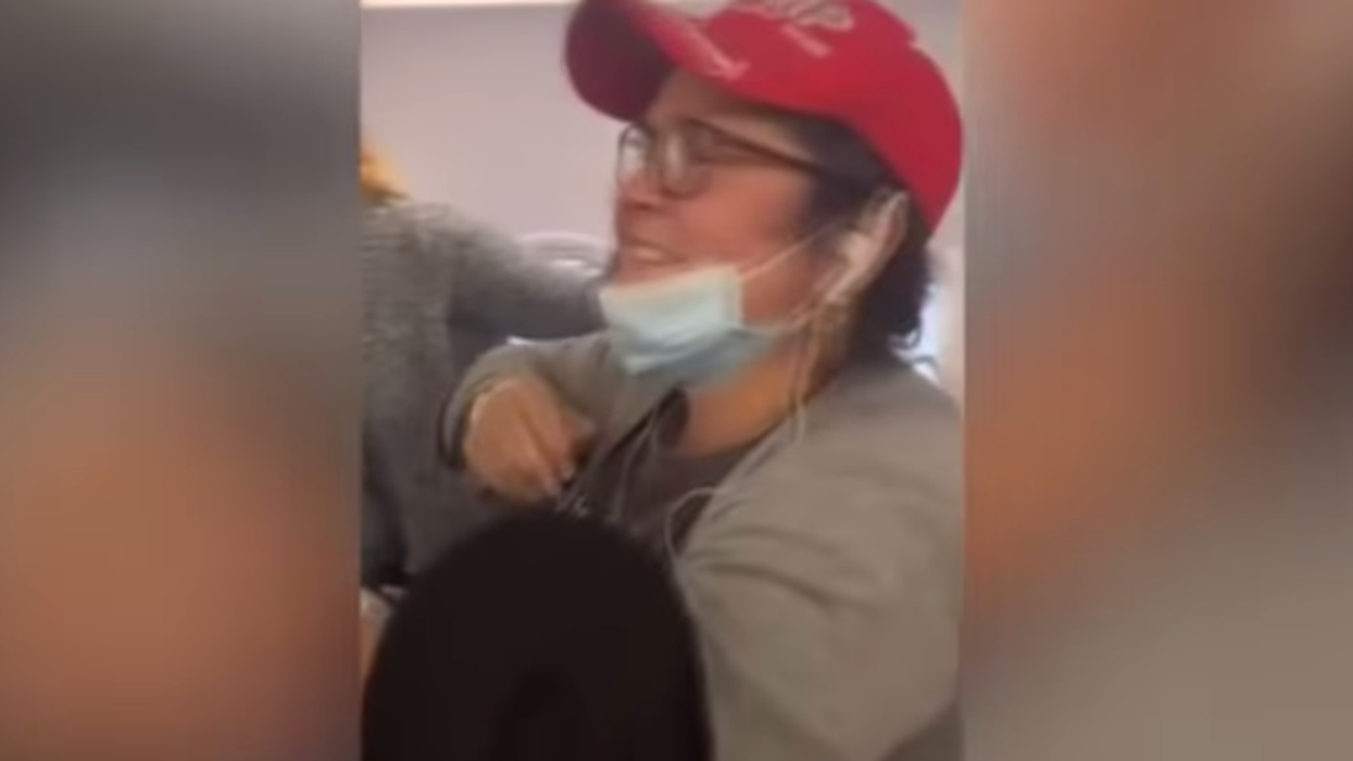 Passengers forced off plane after 2 grinning Trump fans refuse to wear masks, spew n-word