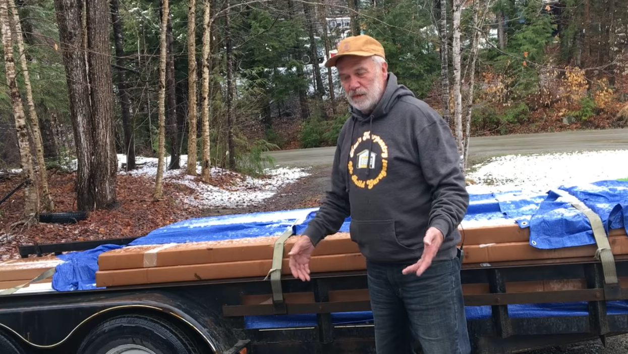 Right-wingers staking out hardware stores in pursuit of latest anti-Biden conspiracy theory