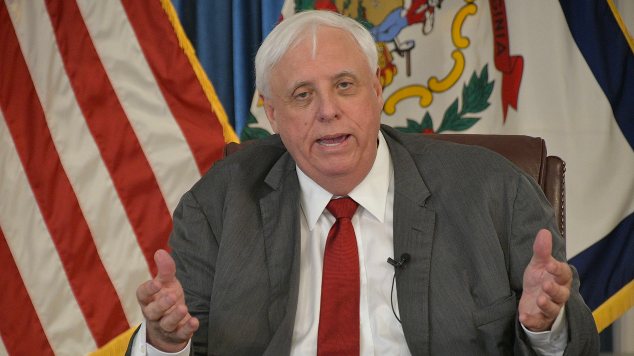 GOP billionaire governor personally on the hook for $700 million in loans after business failure: WSJ