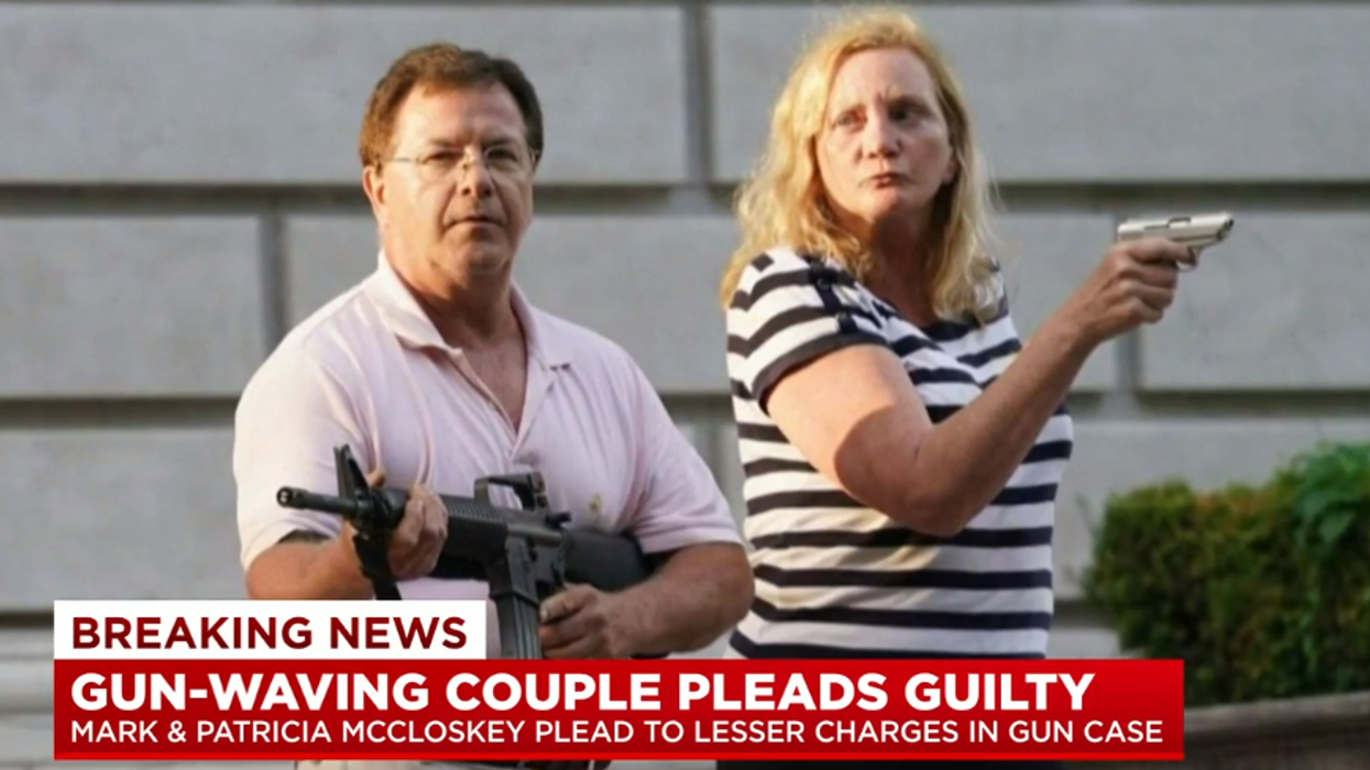 Infamous couple who brandished guns at BLM protesters must now turn over their firearms