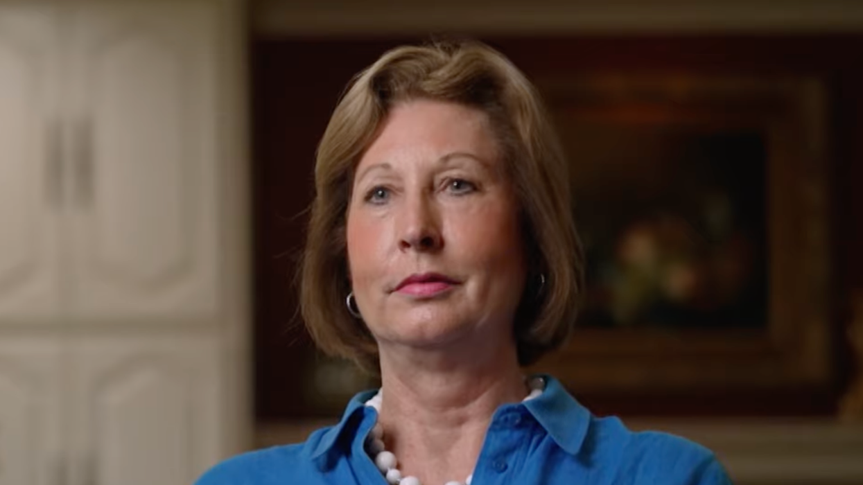 'I'm going to stop this interview': Sidney Powell gets spooked by a reporter's brutal grilling
