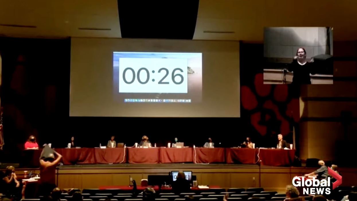 'Legend': Texas dad drops his pants at school board meeting to make a point about wearing masks