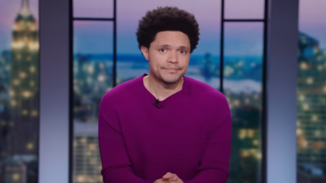 Trevor Noah slams anti-masker for comparing himself to Rosa Parks amid ridiculous protest