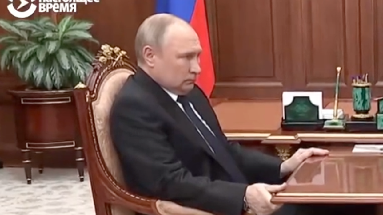 Chances of 'cornered' Vladimir Putin going nuclear in Ukraine 'going up by the day': ex-CIA officer