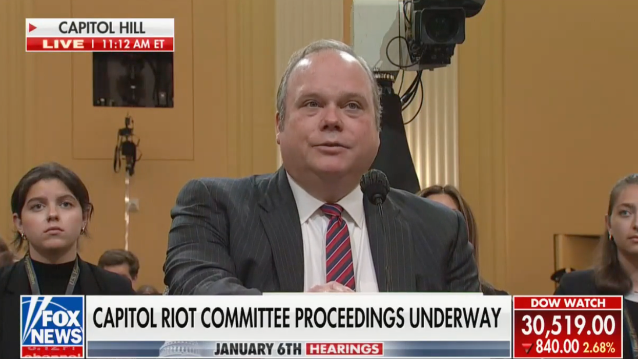 Ex-Fox News political editor breaks down the 'red mirage' — and explains how Trump tried 'to exploit this anomaly'