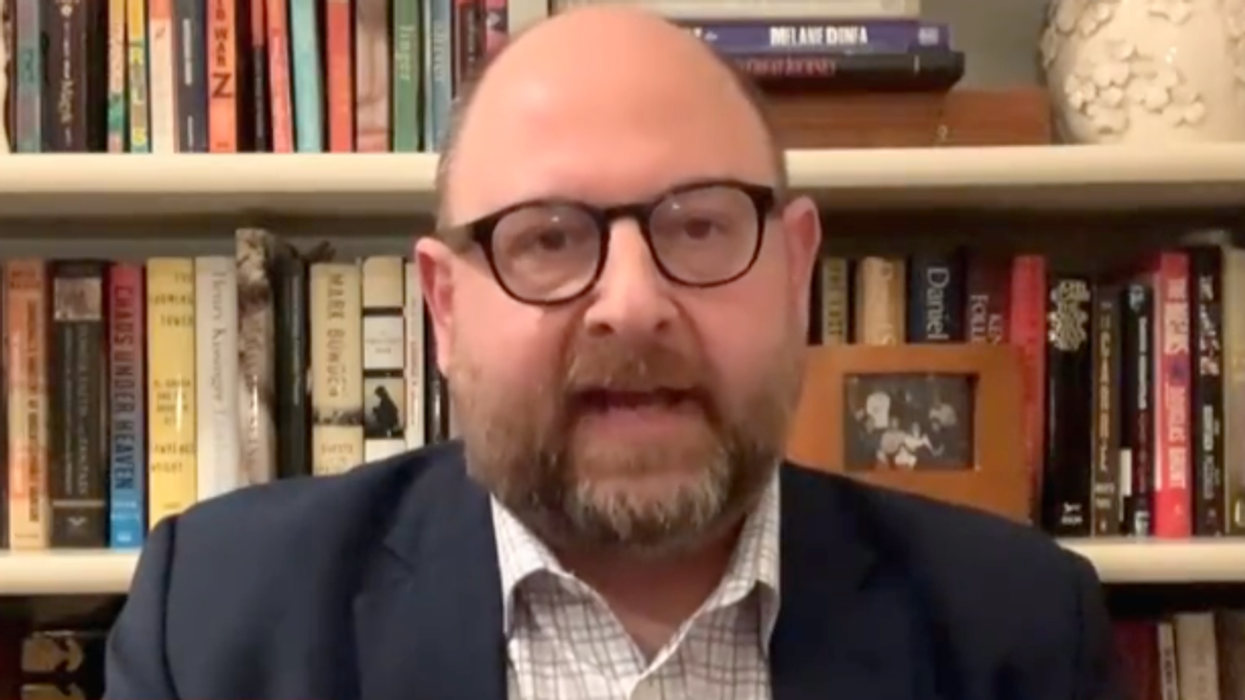 Watch: Former Trump staffer says Donald 'does not need to apologize' for dining with Holocaust denier