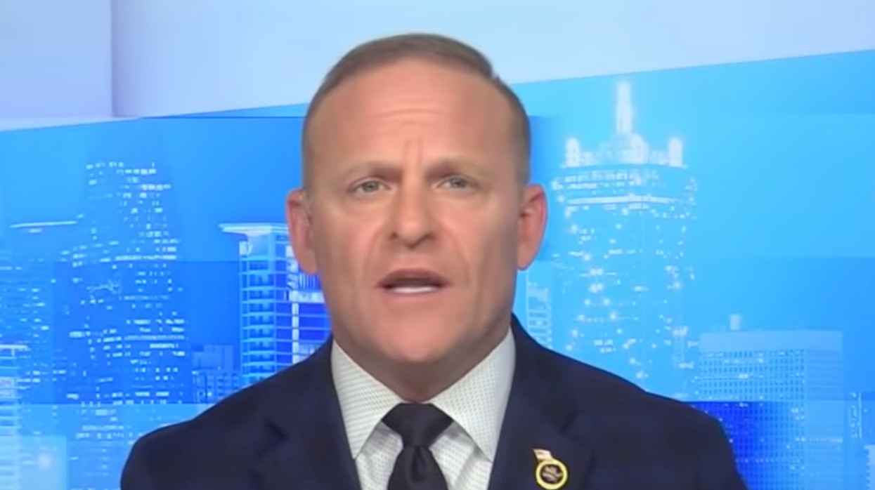 Watch: Right-wing news anchor baselessly blames 'wokeism' for Southwest Airlines' flight disruptions