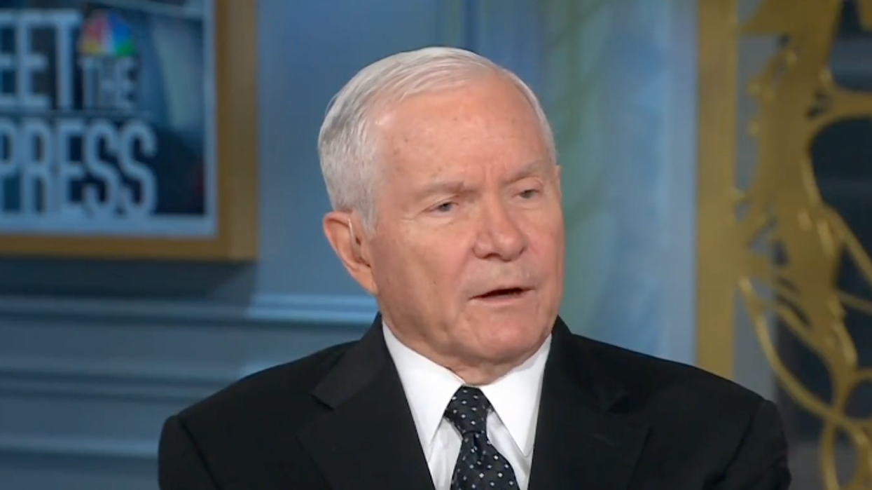 'Obsessed with taking Ukraine': Robert Gates believes Vladimir Putin 'will hang in there' despite heavy losses