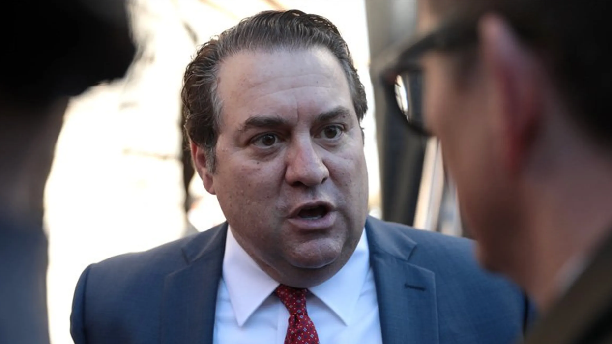 'He continued to peddle the lie': Ex-GOP AZ AG shredded for burying report debunking Donald Trump