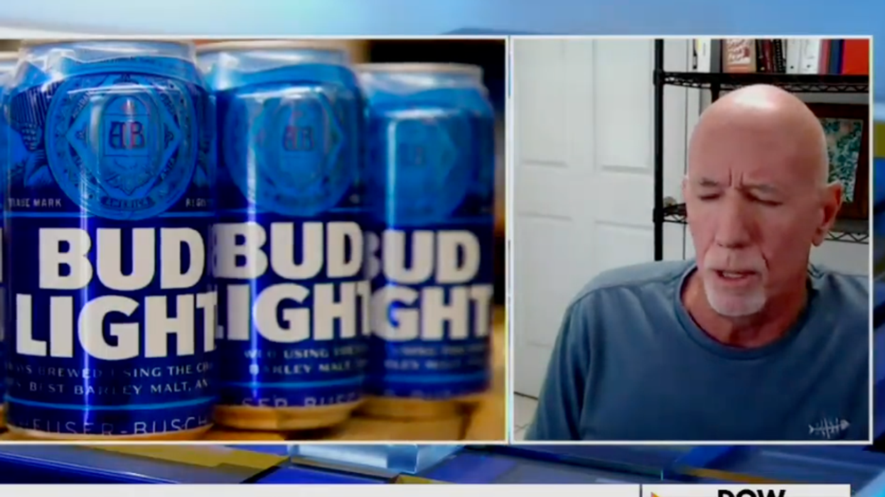 'Perpetual victims': Twitter lampoons Florida restauranteur for whining about Bud Light