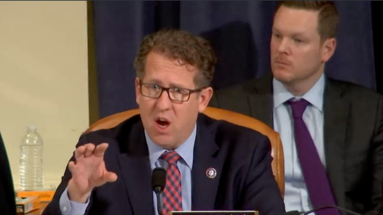 Can’t stop, won’t stop: Another congressman violates STOCK Act