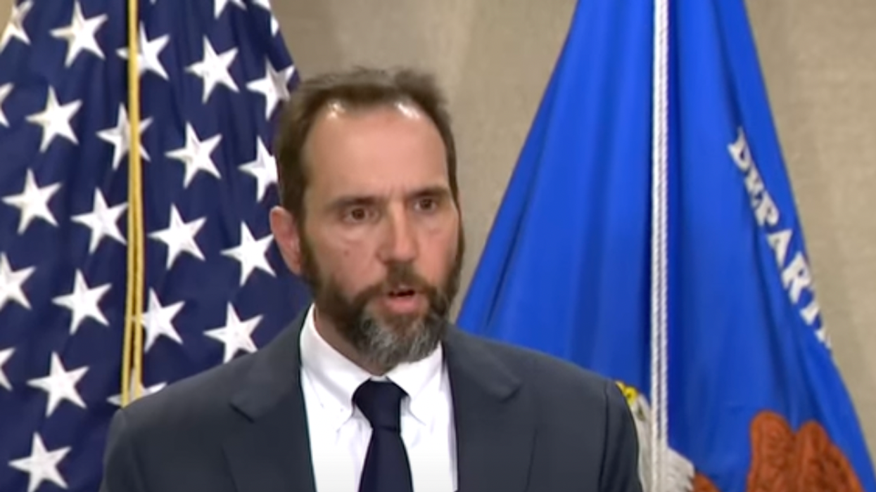 Trump releases attack on Jack Smith’s wife just hours before arraignment