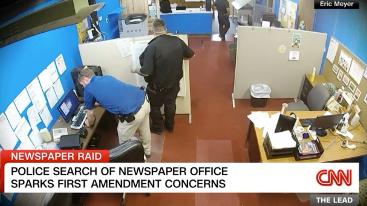 Thirty-plus news organizations condemn 'chilling' police raid on Kansas newspaper