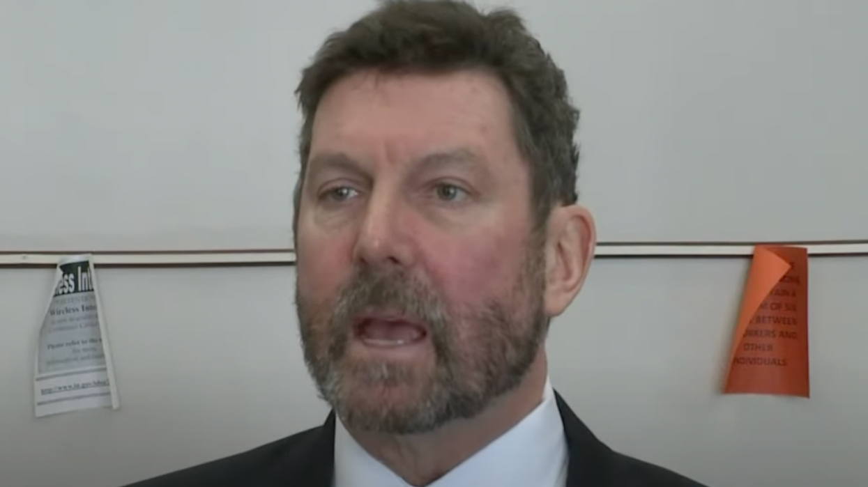 'Nothing about that makes me feel safe': Indiana GOP rep flashes gun during students’ statehouse visit
