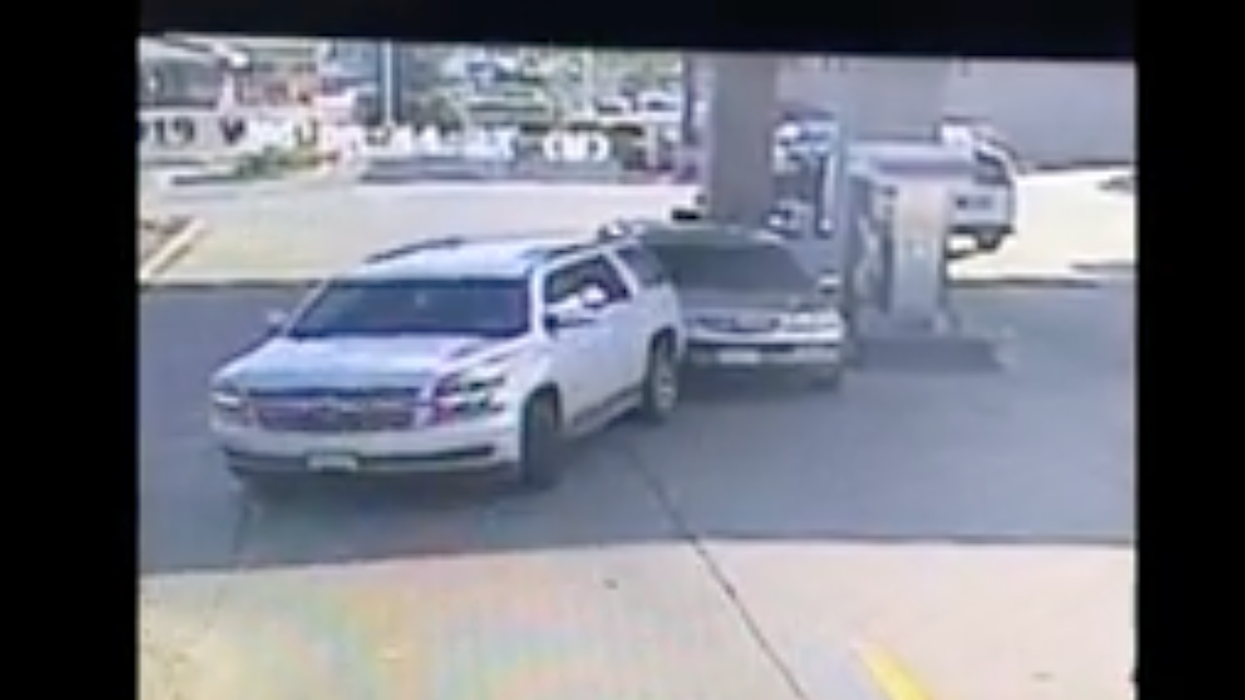 Video shows Colorado commissioner hitting parked car β and leaving the scene