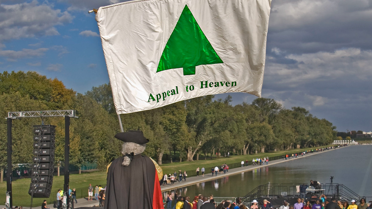 Flag outside Alito’s vacation home 'literally carried by insurrectionists': J6 investigator