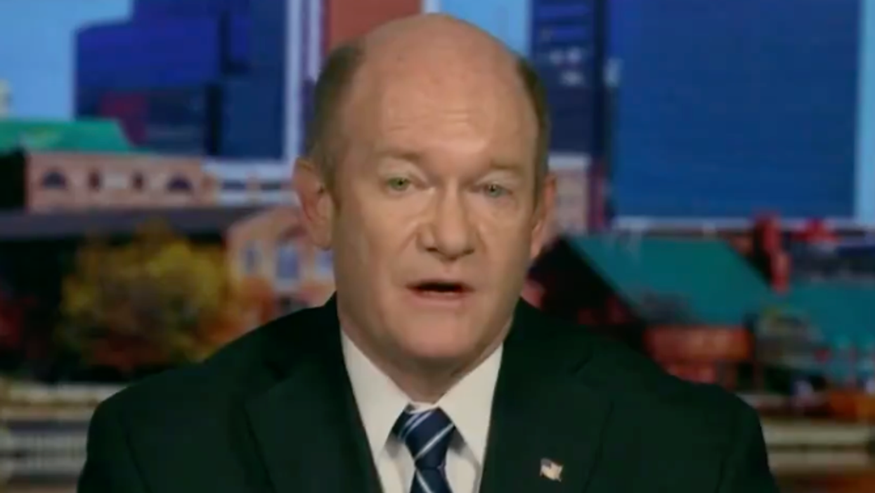 Fox News host schooled by Dem senator on Trump’s lack of respect for the rule of law