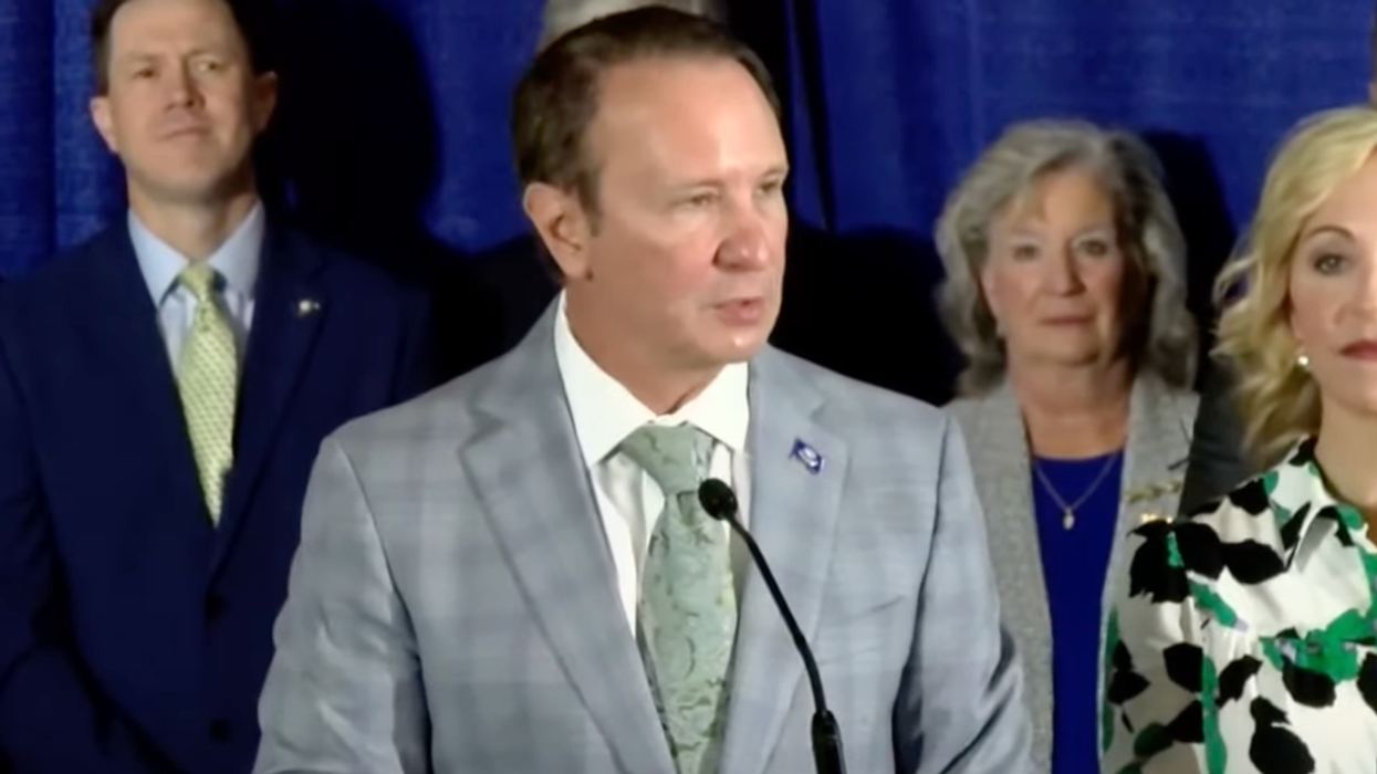 Facts GOP gov 'should’ve looked up' before signing Ten Commandments bill: constitutional lawyer