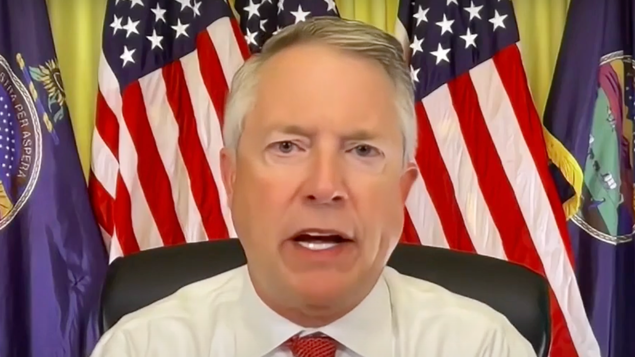 'Let them keep firing at each other': Senate GOPer says Trump benefits from Dems’ infighting