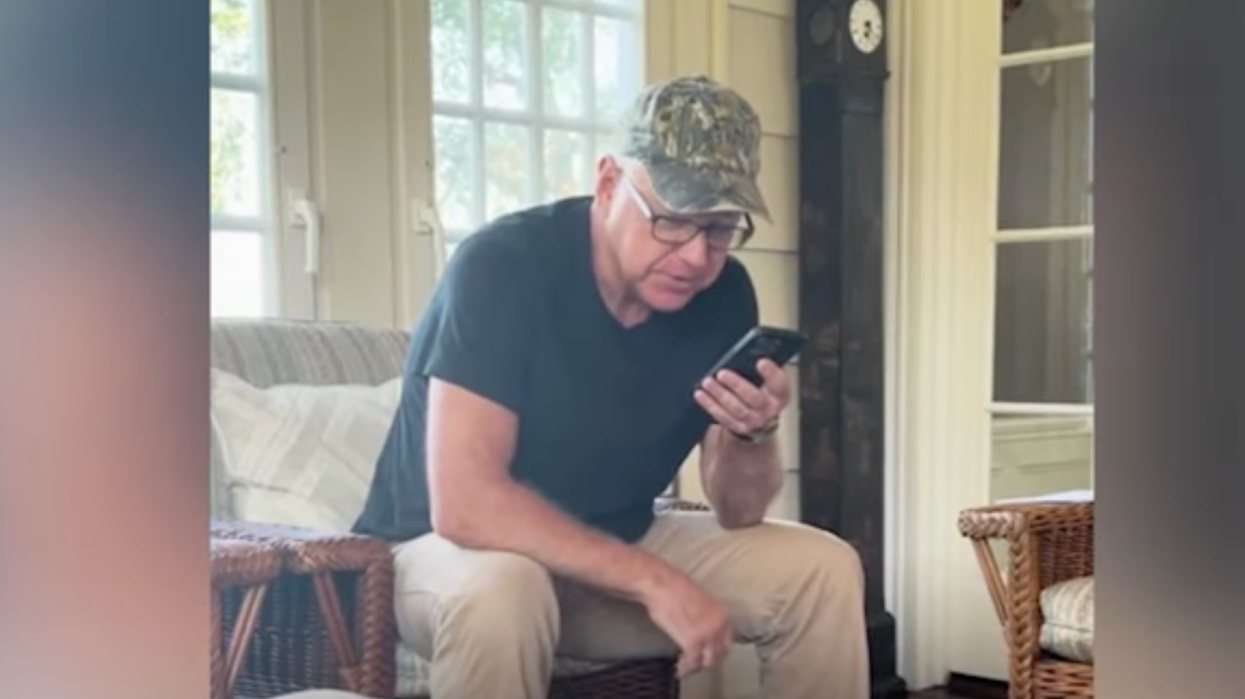 'No caller ID': Walz reportedly didn’t answer when Kamala Harris called to offer VP nod