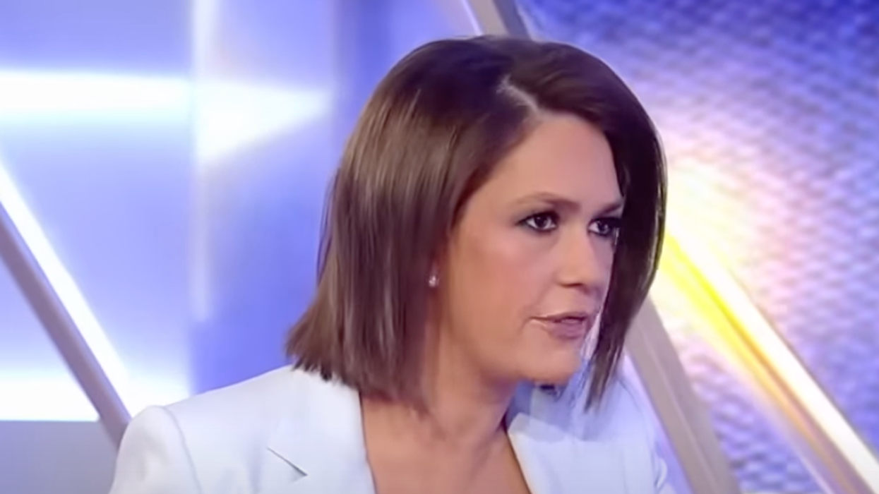 Fox News host schools panel on Walz’s record: 'Something Vance wishes he were'