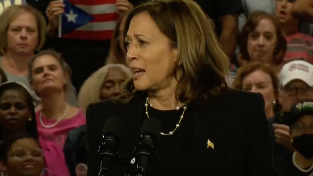 Harris swiftly shuts down rally heckler