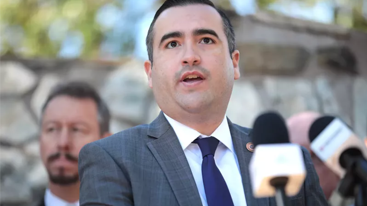 Republican state senator’s 'racist' anti-Kwanzaa post slammed by his constituents