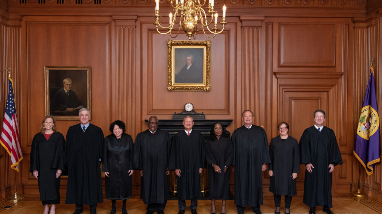 Why Trump’s 'absent presence' in John Roberts’ report is so 'unsettling': political scientist