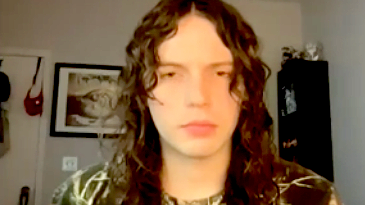 'Picked up a gun': Son who turned in Jan. 6 dad 'filled with paranoia' over Trump executive order