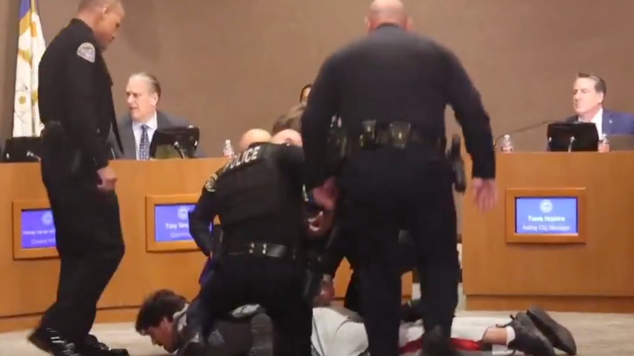 Former NFL player arrested after calling MAGA a 'Nazi movement' at city council meeting