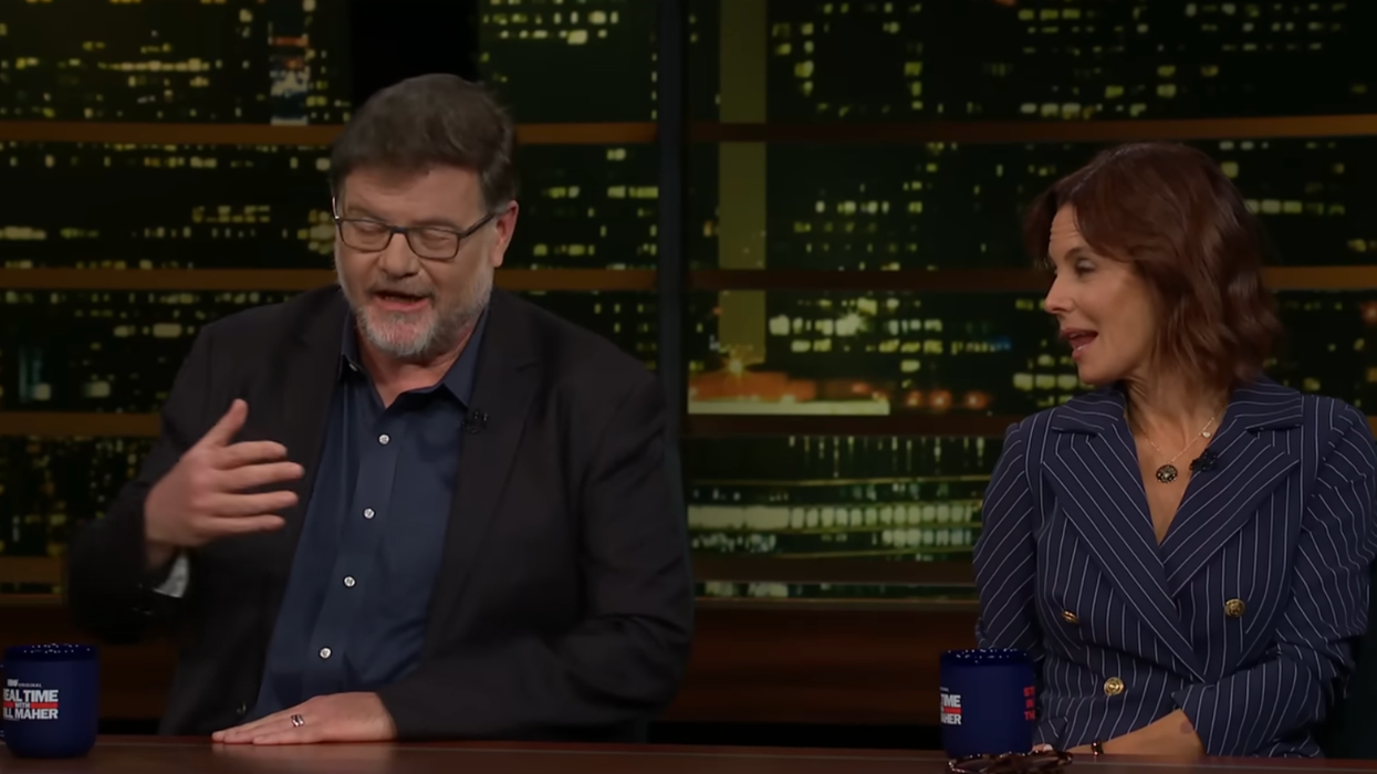 Right-winger explains to Bill Maher that 'moron' Trump 'just doesn't understand' how trade works