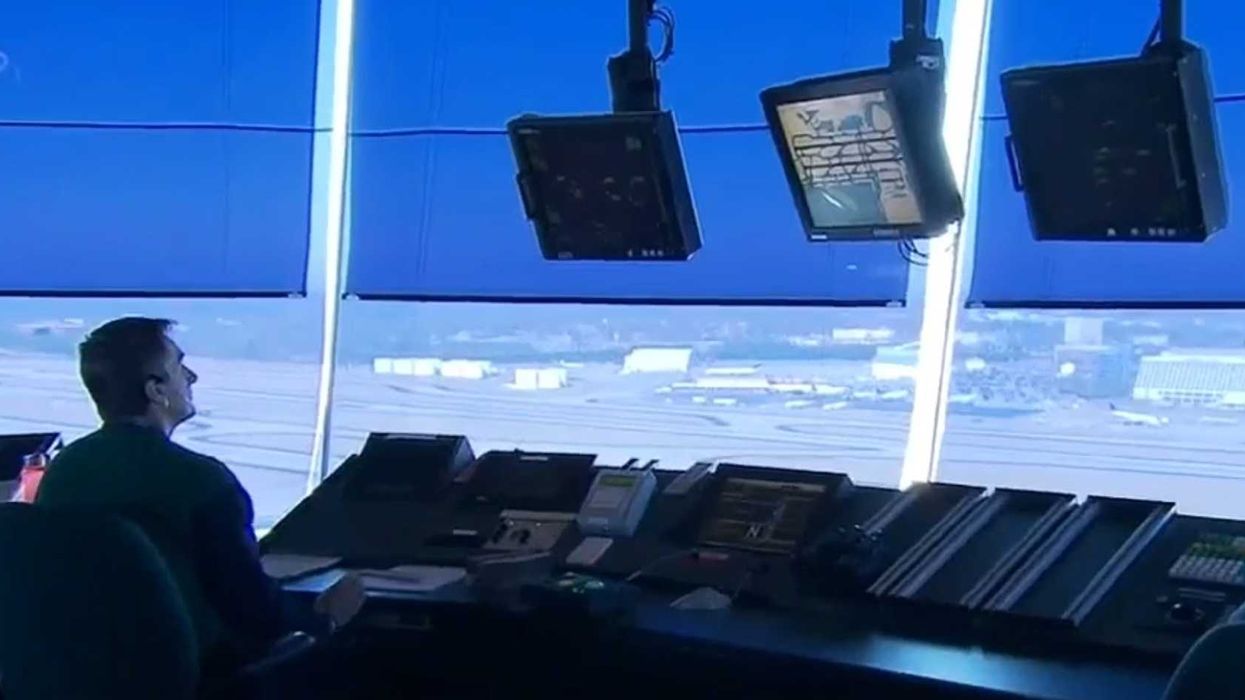 Union head warns unpaid air-traffic controllers are 'resigning every day'
