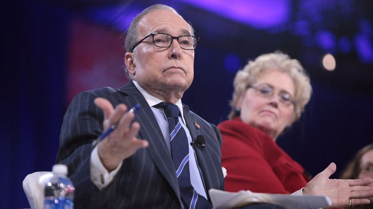 Ex-WH economic adviser predicts 'bad news for the economy ahead' — but says 'nothing to do with Trump'