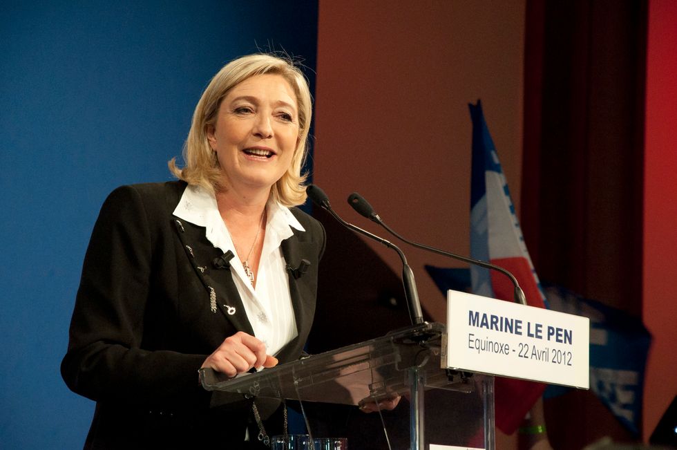 'Things got weird' after French far-right politico Marine Le Pen took out a loan from a sketchy Russian bank