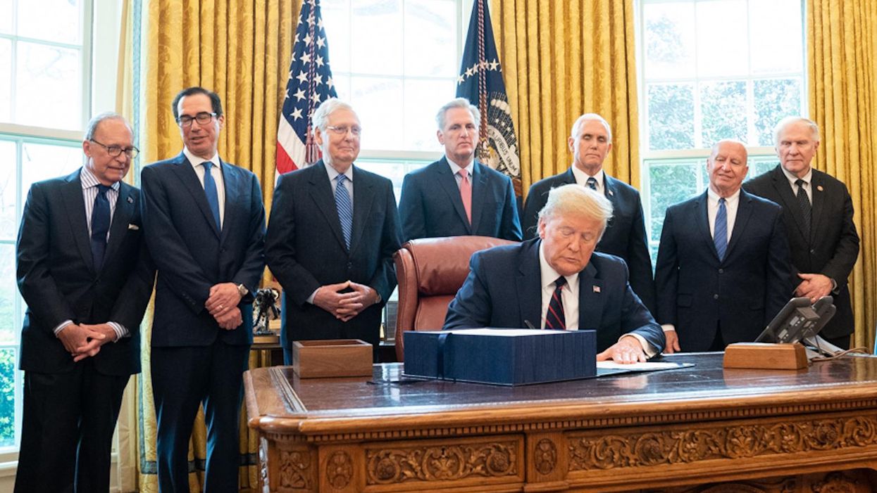 Mitch McConnell, oval office, kevin mccarthy, republicans, donald trump