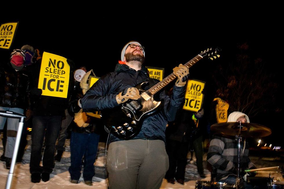 Sleeping ICE agents treated to 2 a.m. Rage Against the Machine serenades