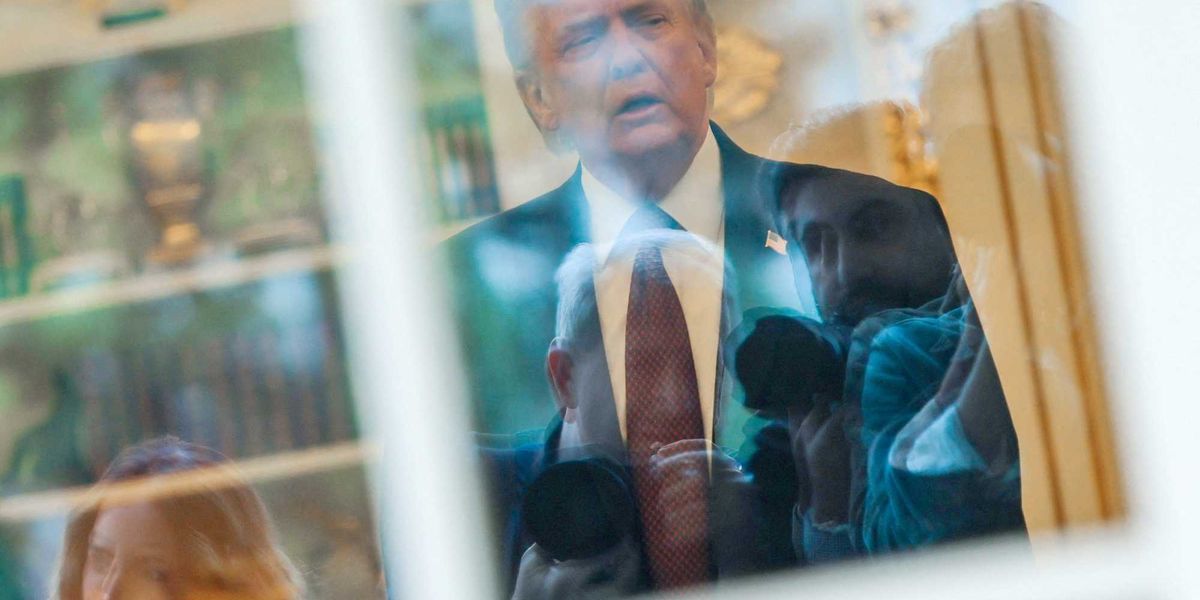 Top psychiatrists issue urgent letter to Congress about Trump's mental instability