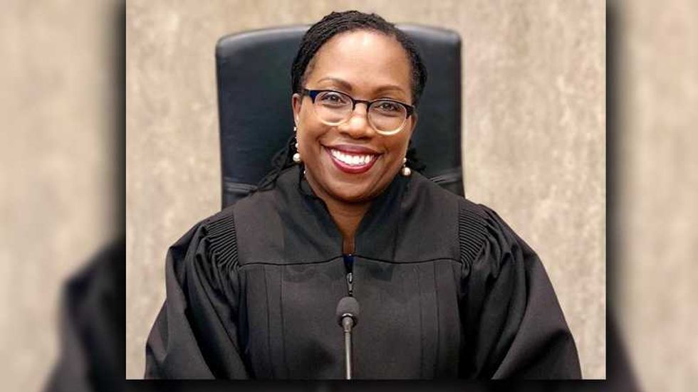 Justice Jackson delivers 'blistering' legal smackdown of Clarence Thomas’ dissent
