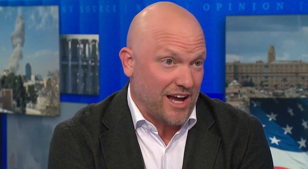 Young men can spot 'fake' as Trump’s support 'comes apart at the seams': military expert