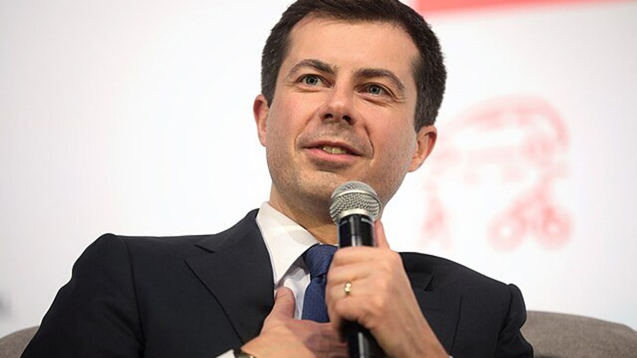 'Guys being dudes': What Dems can learn from Buttigieg's foray into 'the manosphere'