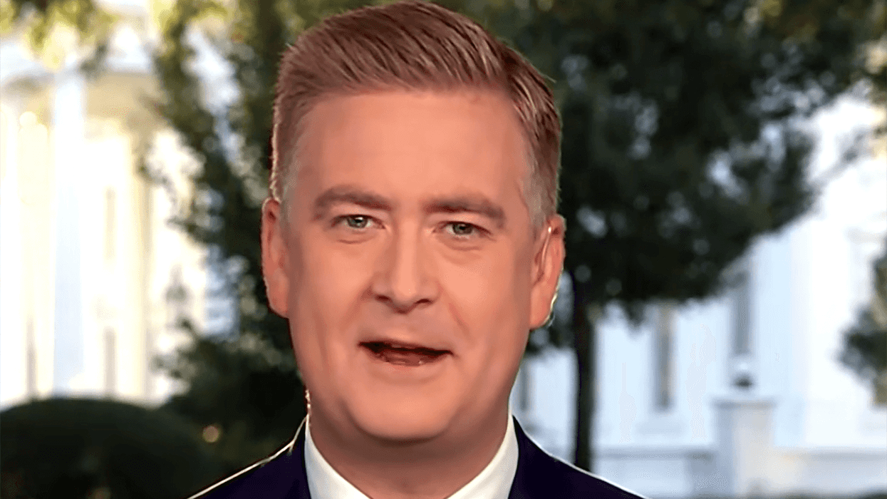 Fox News reporter 'fact-checks' Trump live on Hannity: 'Not true'